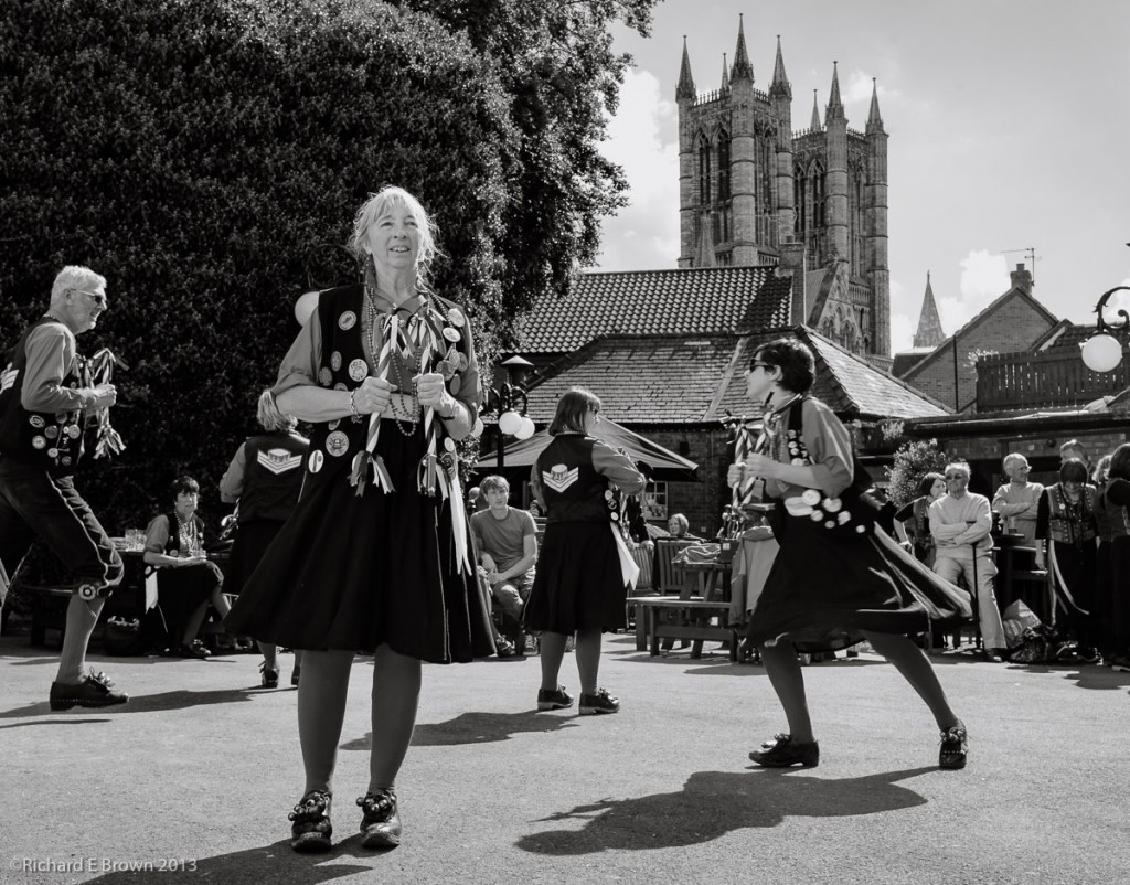 Lincoln Folk Weekend - Dancing before the Cathedral
