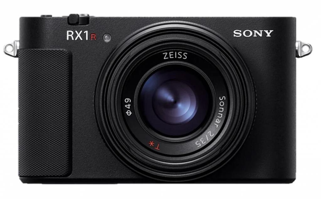 Picture of the front of a Sony RX1R III Full Frame Compact